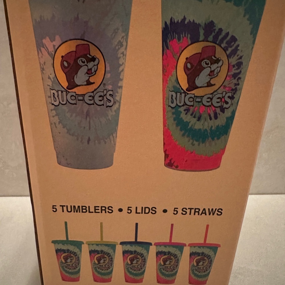 NEW Buc-ee’s Color-Changing Tumblers (5-Pack) – Tie-Dye Edition Brand New - Picture 5 of 6